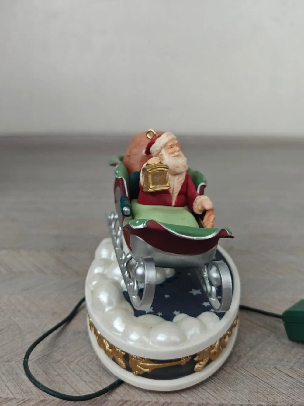 Hallmark Keepsake Ornament Santa Takes Flight 2016 Once Upon A Christmas Series